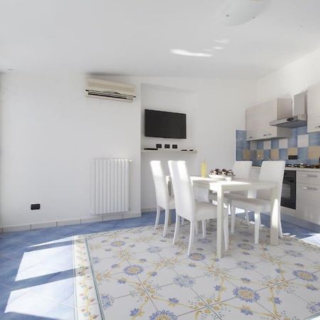 Appartamento Tetto Bianco Massa Lubrense Esterno foto